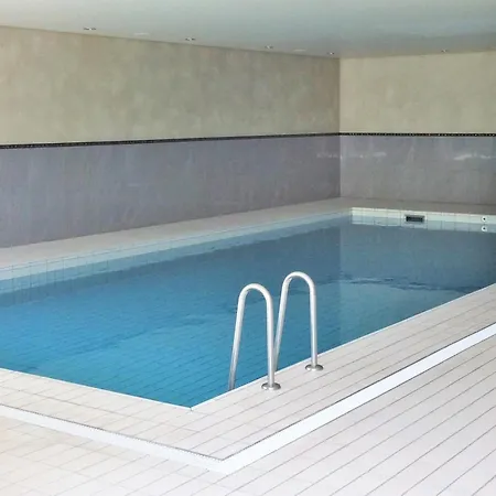 Nadine By Fewotessin Apartamento Muralto